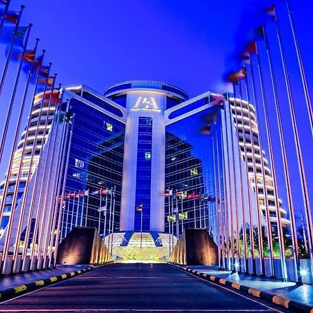 Pearl Of Africa Hotel คัมพาลา ภายนอก รูปภาพ