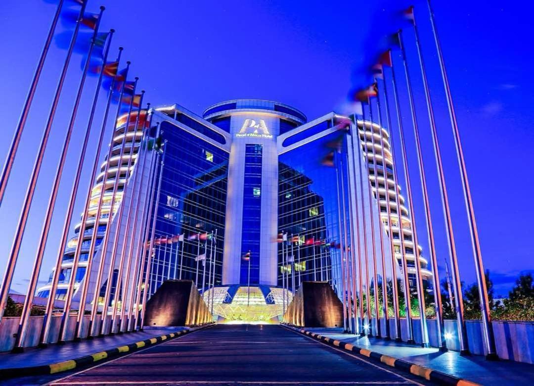 Pearl Of Africa Hotel คัมพาลา ภายนอก รูปภาพ